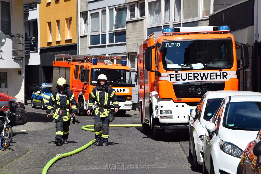Feuer 1 Kellerbrand Koeln Deutz Grabengasse P050.JPG - Miklos Laubert